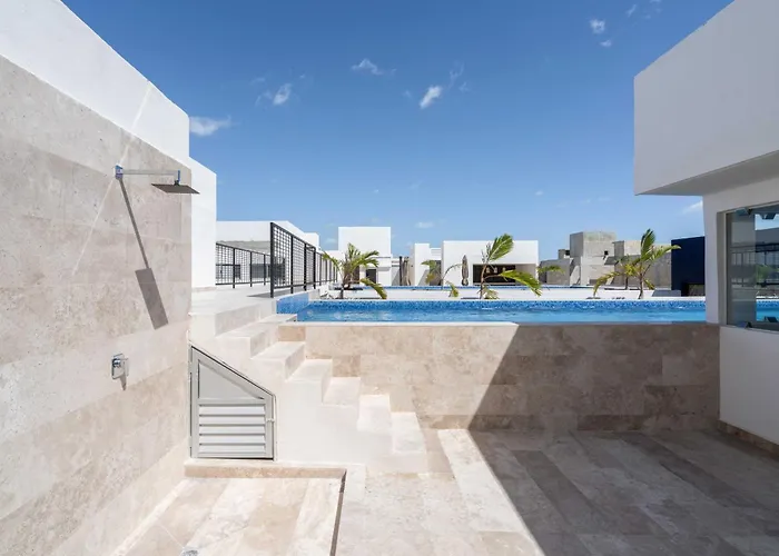 Penthouse With Private Plunge Pool Apartamento *