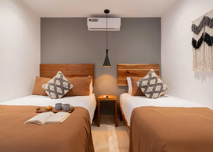 Penthouse With Private Plunge Pool Apartamento